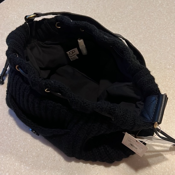 NWT Ugg Shoulder Bag - Picture 7 of 10